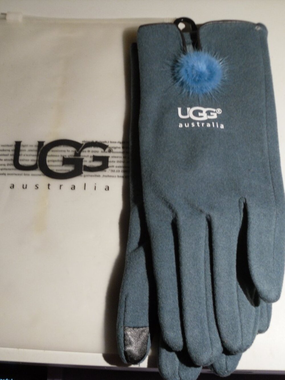 UGG women's gloves BLUE NEW